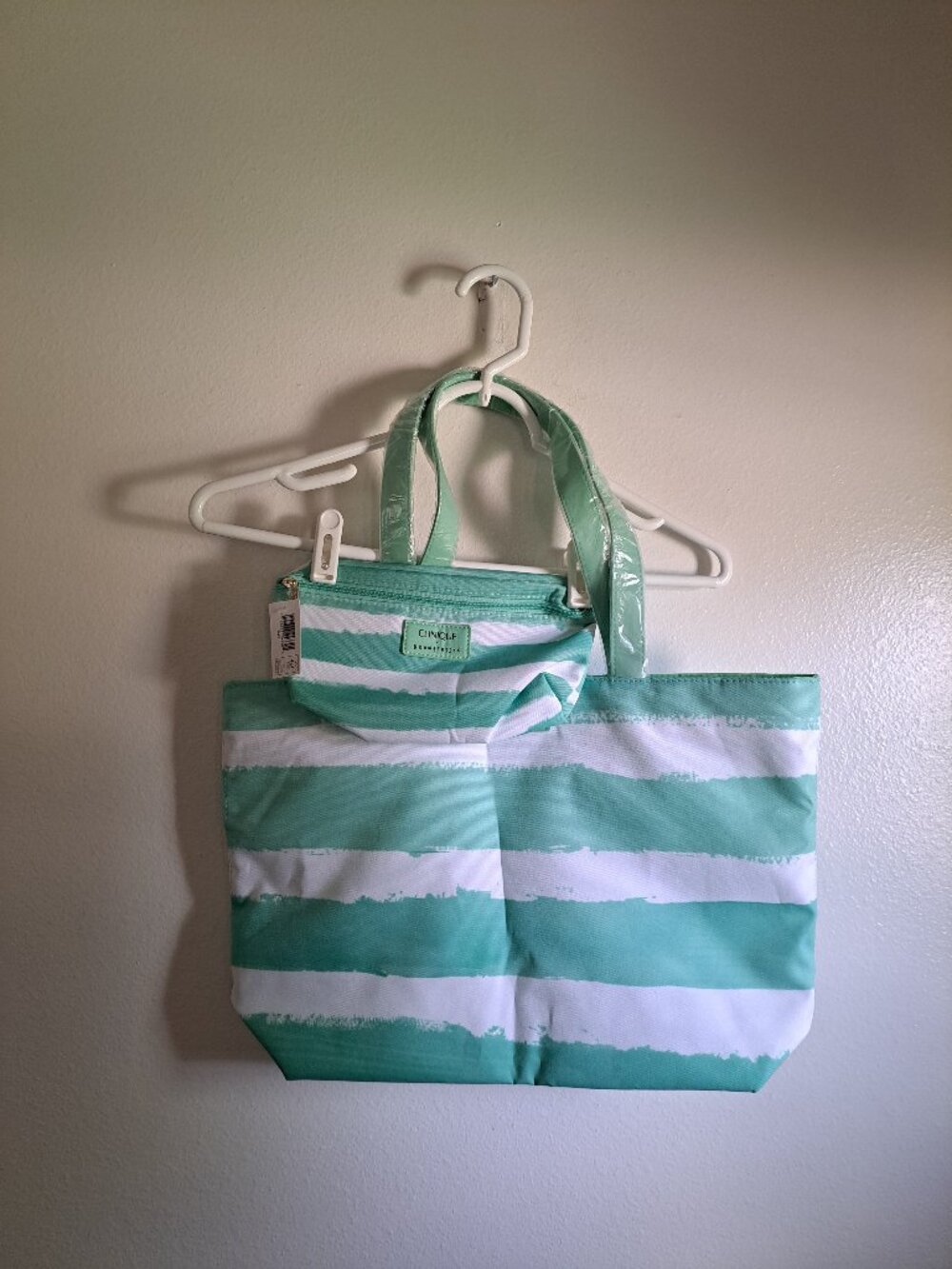 NWT Clinique X Drawbertson mint green and white striped travel tote&cosmetic bag